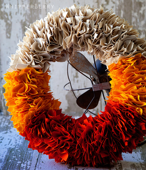 10+ Beautiful Fall / Autumn Wreaths To Create - picture 6