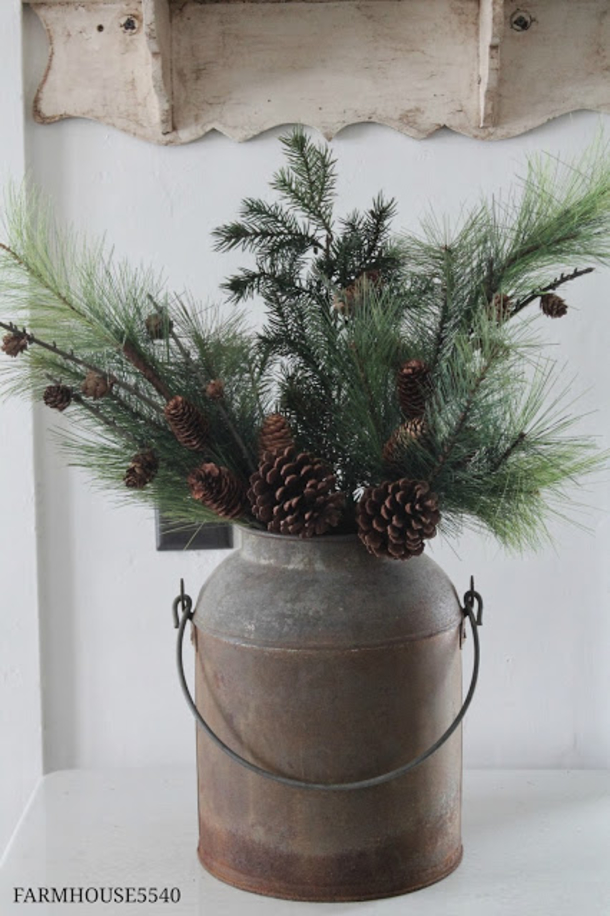 10 Beautiful Farmhouse Christmas Decorations - picture 5