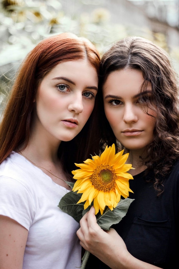 10 Beautiful Friend Images That Will Amaze You - picture 7
