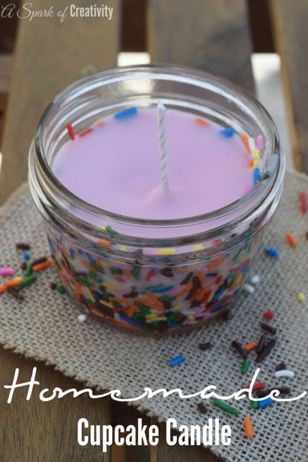 10 Beautiful Homemade DIY Candle Ideas - picture 12