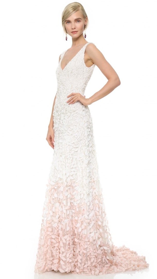 10 Beautiful Non Traditional Wedding Dresses - picture 4
