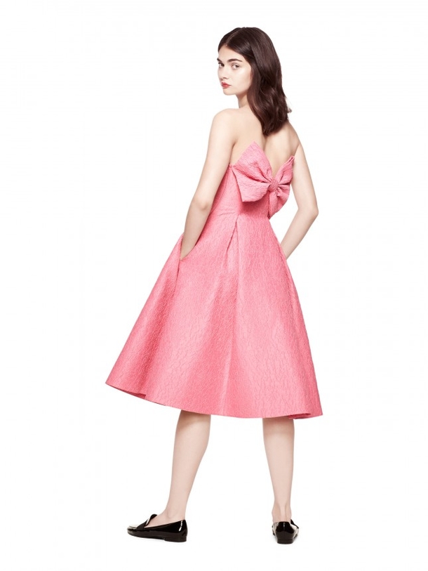 10 Beautiful Non Traditional Wedding Dresses - picture 8