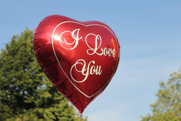 10 Beautiful Pictures And Images That Say 'I Love You' - picture 10