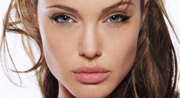 10 Beautiful Ways To Make Your Lips Look Better - picture 10