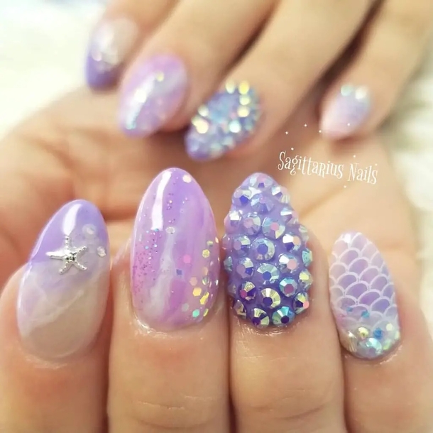 10 Beautifully Bright Summer Nails You Should Try Now - picture 2