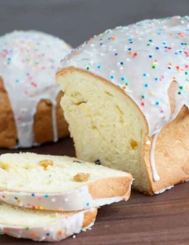 10 Best Easter Bread Recipes To Try This Year! - picture 6