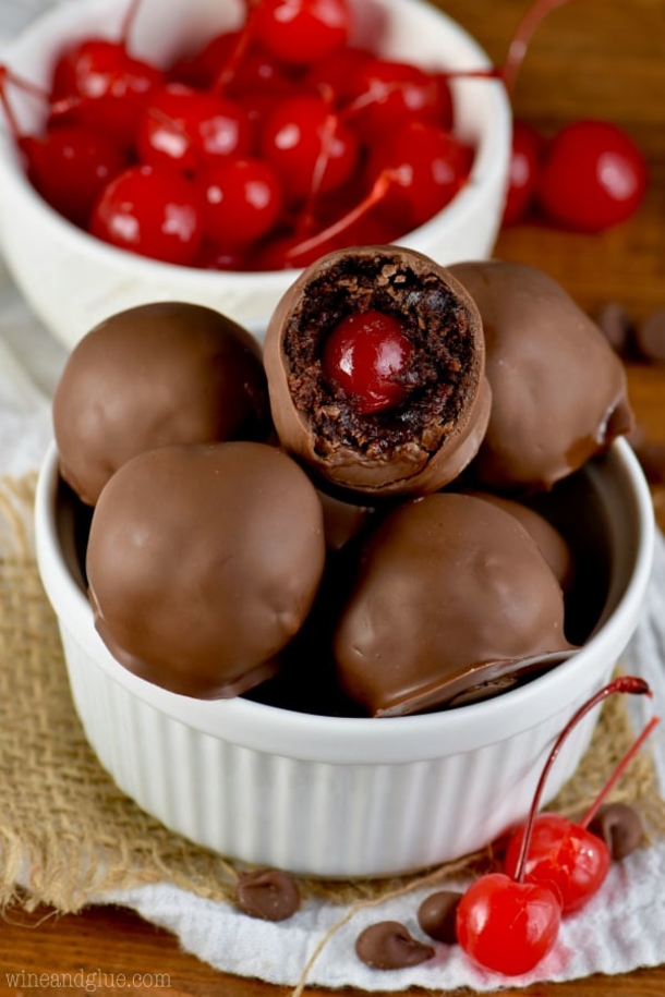 10 Best Holiday Truffle Recipes To Bake For Christmas - picture 5