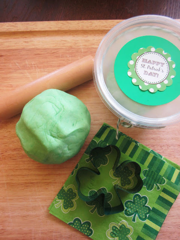 10 Best St Patricks Day Crafts - picture 10
