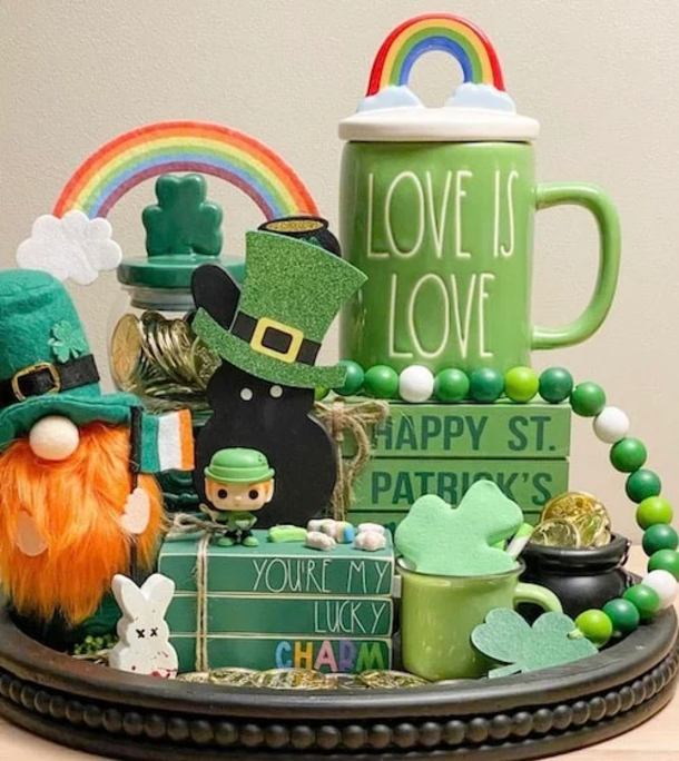 10 Best St. Patrick’s Day Tiered Tray Decor Ideas For 2023 - picture 4