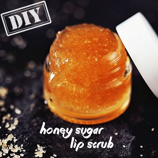 10 Best Sugar Lip Scrubs For Soft Lips - picture 6