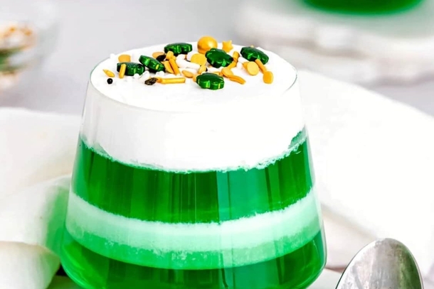 10 Best Tasty St. Patrick’s Day Desserts For Two People - picture 2