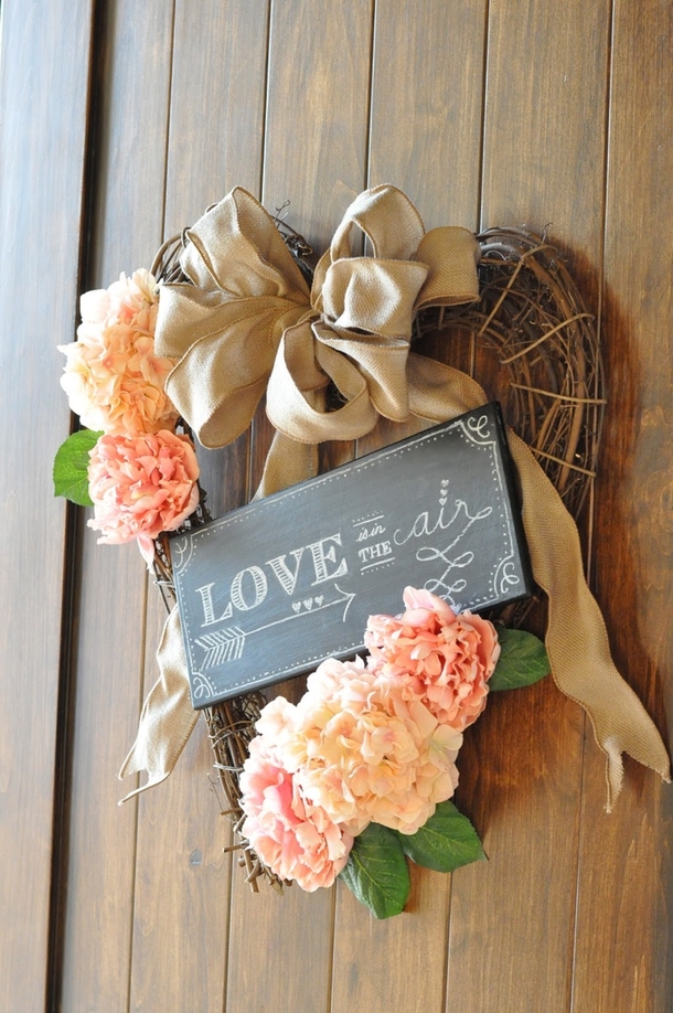 10 Best Valentine's Day Party & Decor Ideas - picture 12