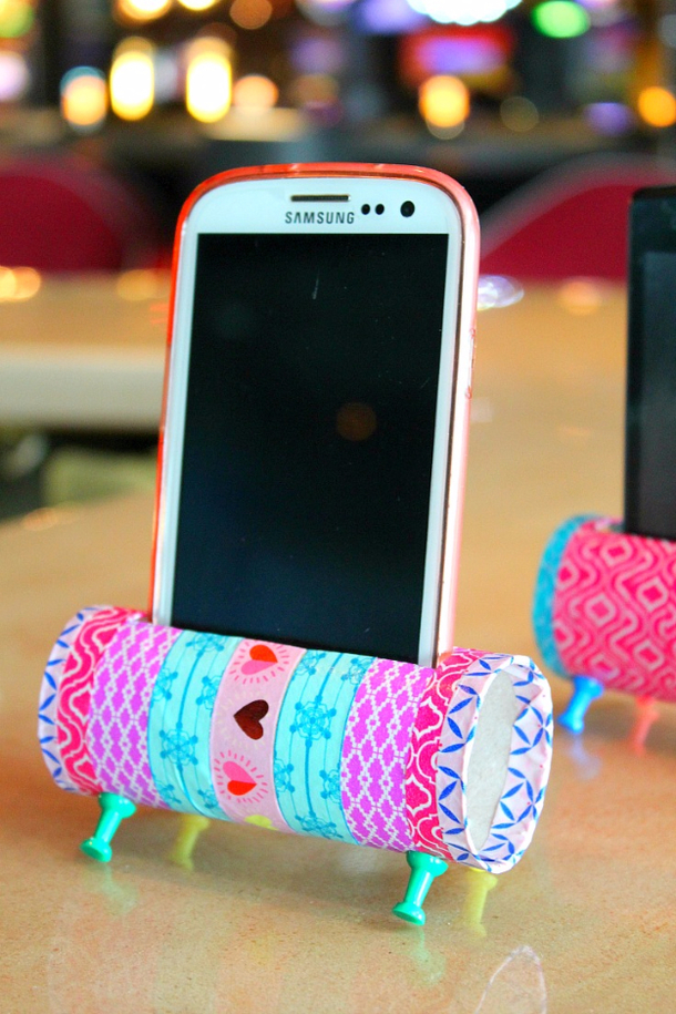 10 Brilliant DIY Phone Hacks - picture 8