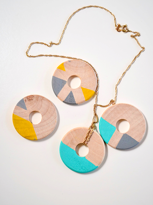 10 Brilliant DIY Sharpie Decorations And Ideas - picture 4