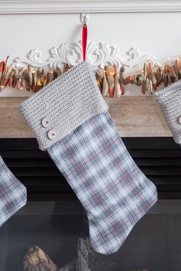 10 Cheap Handmade Christmas Stockings Anyone Can Craft - picture 10