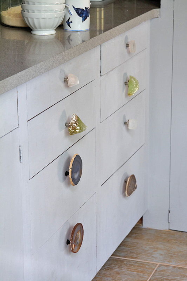 10 Cheap Ways to Decorate An Apartment - picture 4