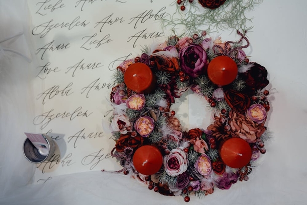 10 Christmas Holiday Wreaths For Your Home - picture 11