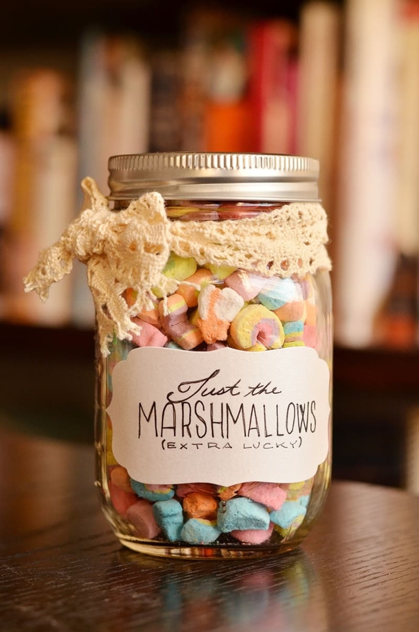 10 Christmas Mason Jar Gift Ideas For Family & Friends - picture 11