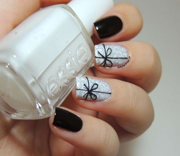 10 Christmas Nail Ideas To Get You In The Holiday Spirit - picture 8