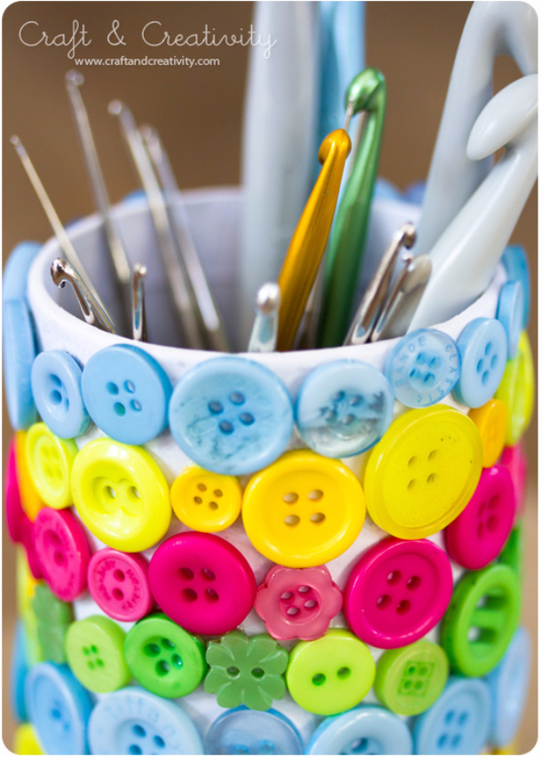 10 Creative DIY Crafts Using Buttons - picture 6
