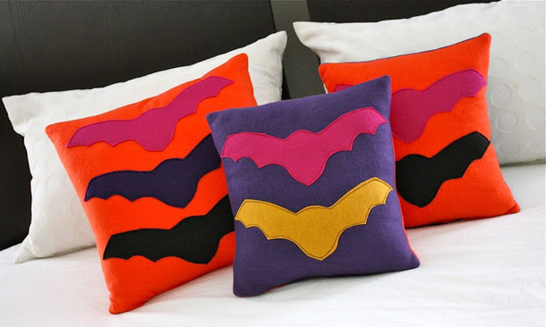 10 Creative DIY Halloween Pillow Ideas - picture 5