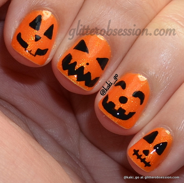 10 Creative Halloween Nail Art Ideas - picture 11