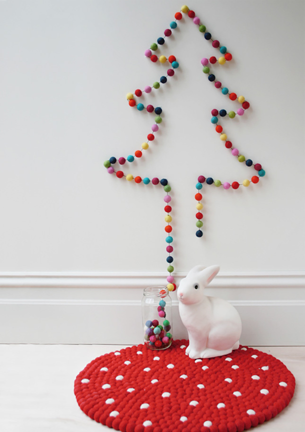 10 Creative Wall Christmas Trees - picture 2