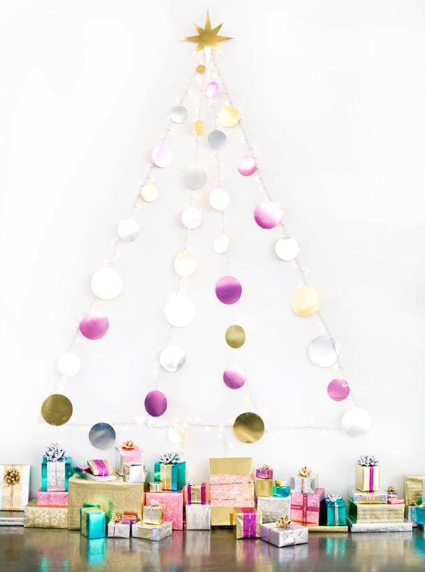 10 Creative Wall Christmas Trees - picture 8