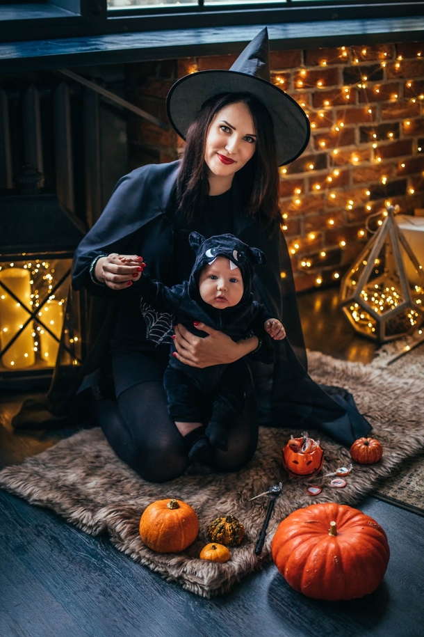 10 Creatively Awesome Halloween Costumes - picture 2