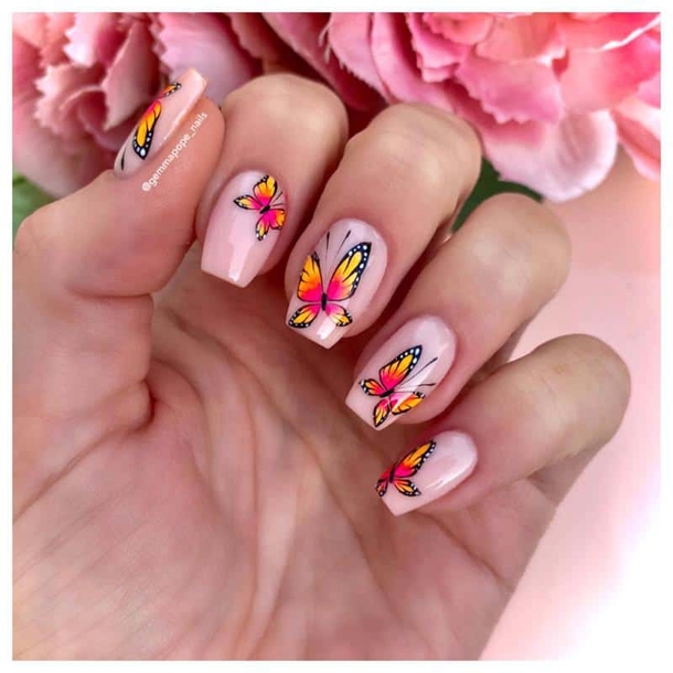 10 Cute Butterfly Nail Designs For 2023 That Will Warm Your Heart - picture 10