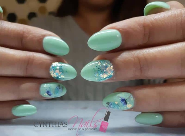 10 Cute Butterfly Nail Designs For 2023 That Will Warm Your Heart - picture 4