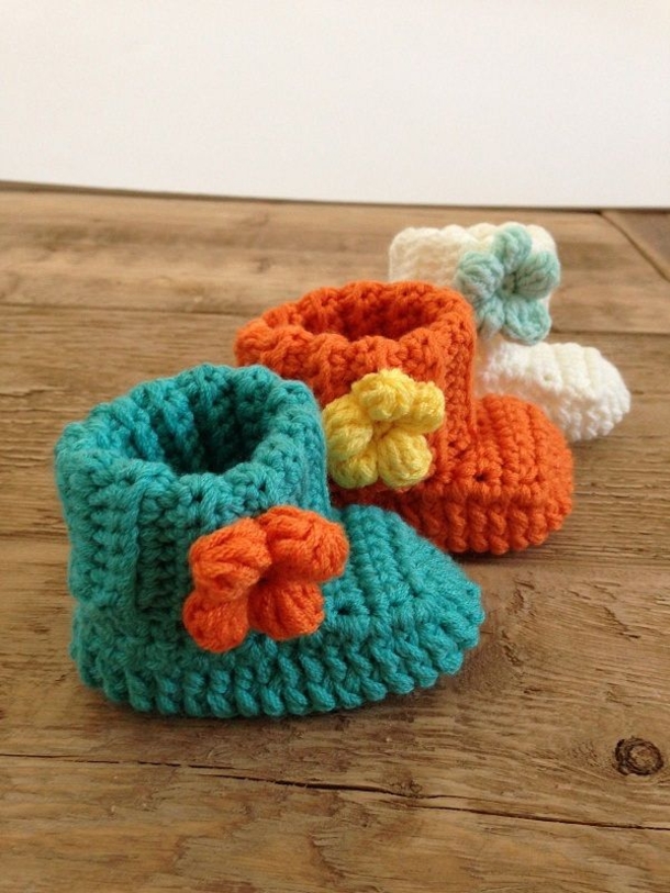 10 Cute Crochet Baby Booties You Can Easily Make - picture 4