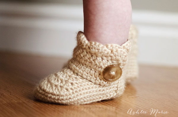 10 Cute Crochet Baby Booties You Can Easily Make - picture 7