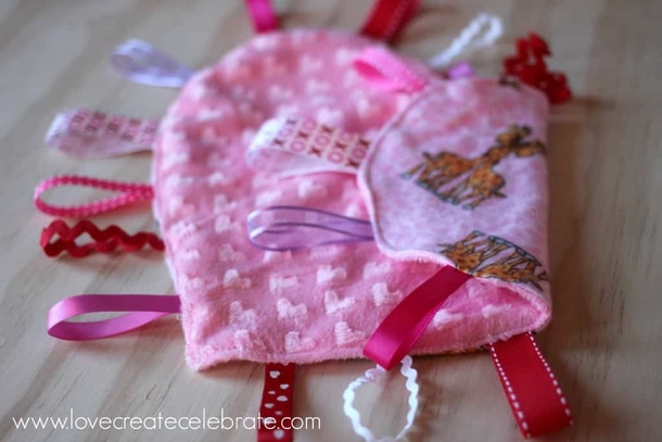 10 Cute DIY Baby Gifts & Ideas - picture 7