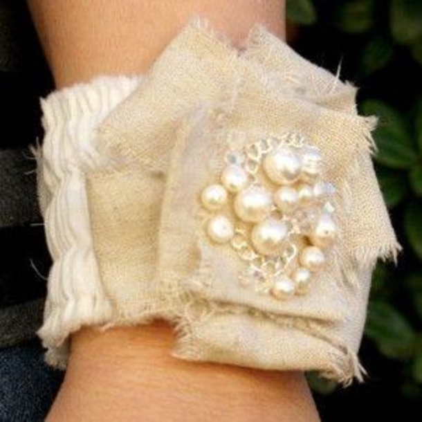 10 Cute Jewelry Projects For Valentine's Day - picture 11