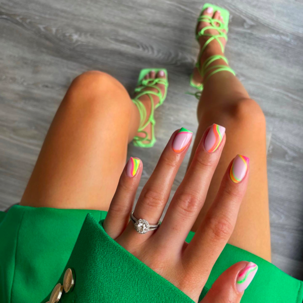 10 Cute June Nail Designs To Try In 2023 - picture 10