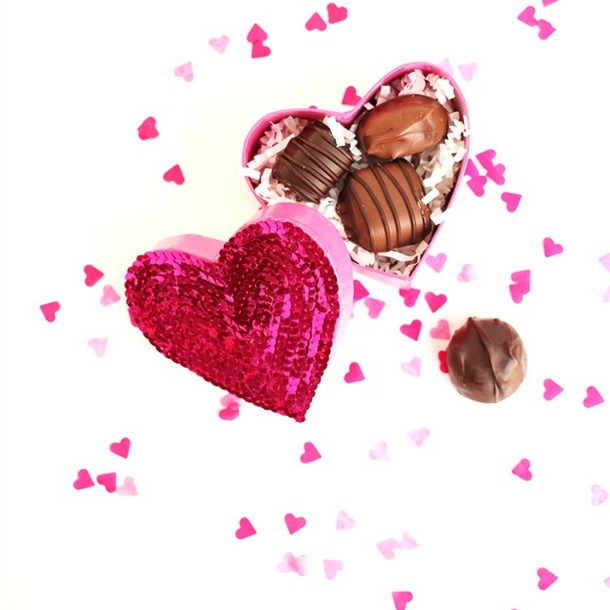 10 Cute Valentine's Day Gift Boxes - picture 2