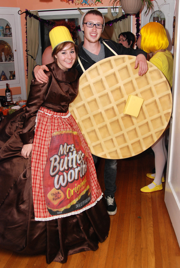10 DIY Halloween Costumes For Couples - picture 4