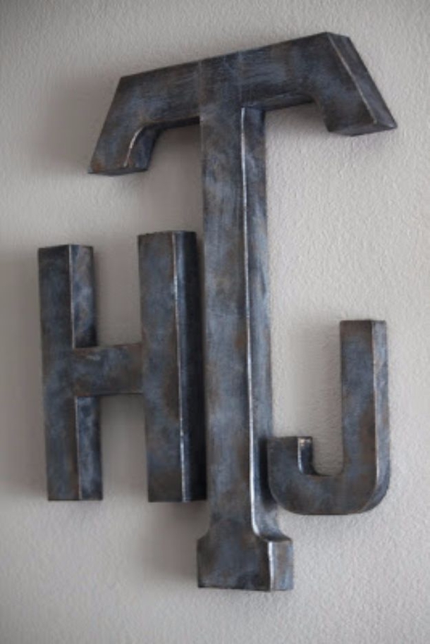 10 DIY Letter Signs To Design For Your Home - picture 10