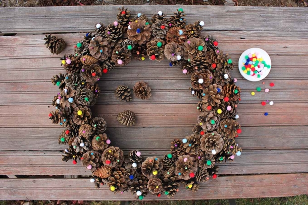 10 DIY Pine Cone Projects You'll Appreciate - picture 9