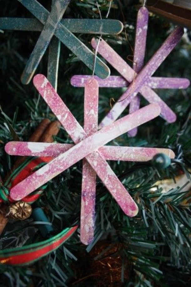 10 DIY Snowflake Crafts That Scream Winter - picture 10