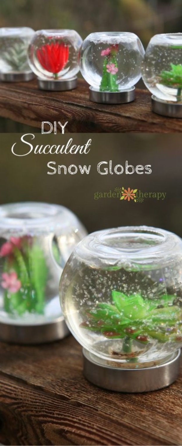 10 DIY Winter / Christmas Snowglobe Crafts - picture 3