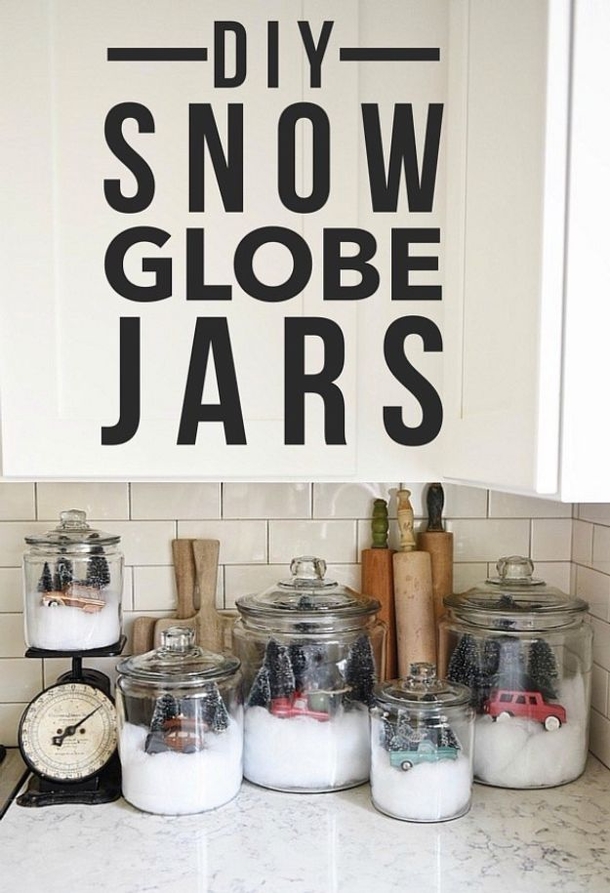 10 DIY Winter / Christmas Snowglobe Crafts - picture 4