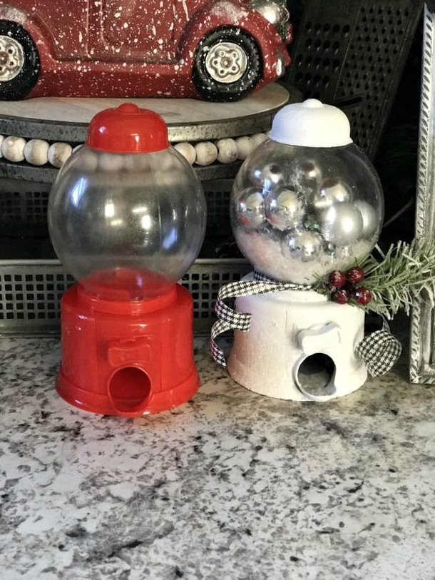 10 DIY Winter / Christmas Snowglobe Crafts - picture 7