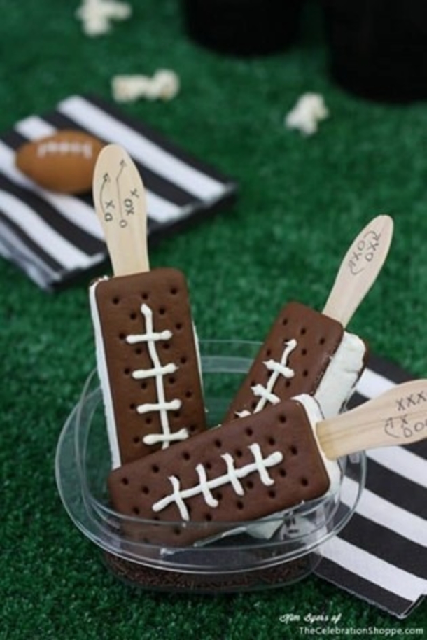 10 Easy and Fun Super Bowl Party Decor Ideas - picture 12