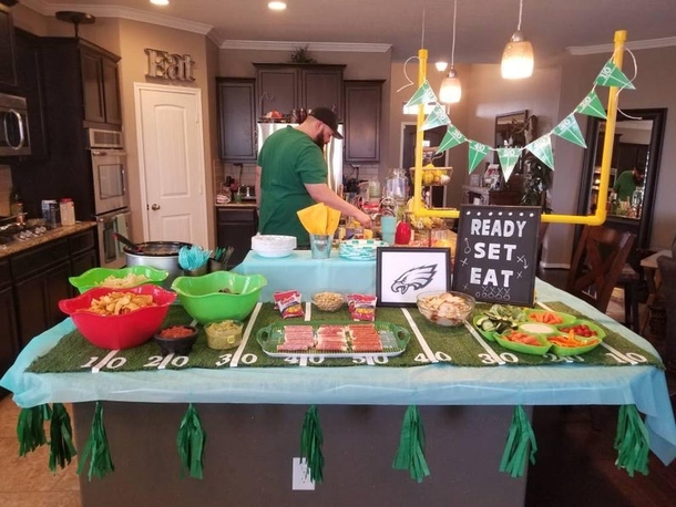 10 Easy and Fun Super Bowl Party Decor Ideas - picture 4
