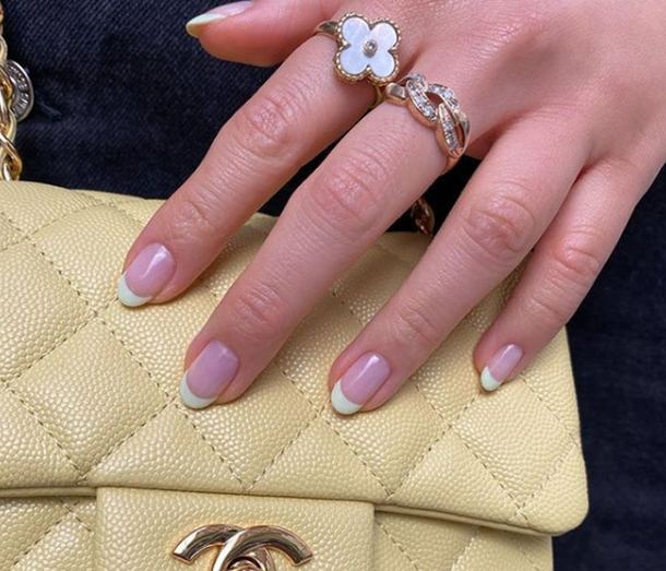 10+ Easy Beginner Nail Ideas For Women In 2023 - picture 2