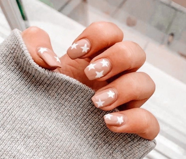 10+ Easy Beginner Nail Ideas For Women In 2023 - picture 9