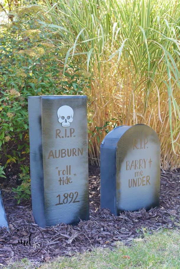 10 Easy Homemade Halloween Decor Ideas - picture 9