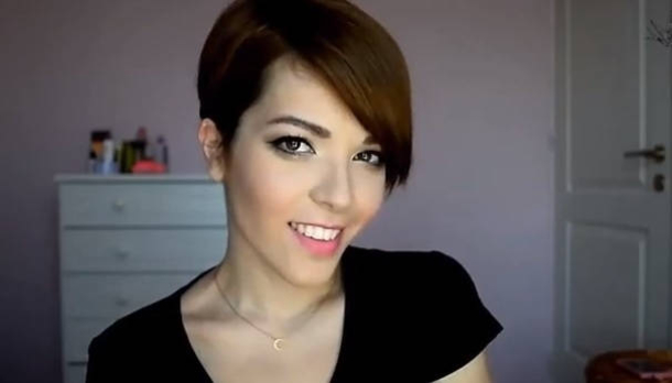 10 Easy Pixie Hair Ideas and Styles - picture 2